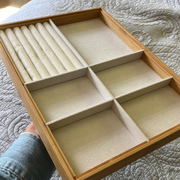 Bamboo stackable jewelry tray - Picture 2 of 3